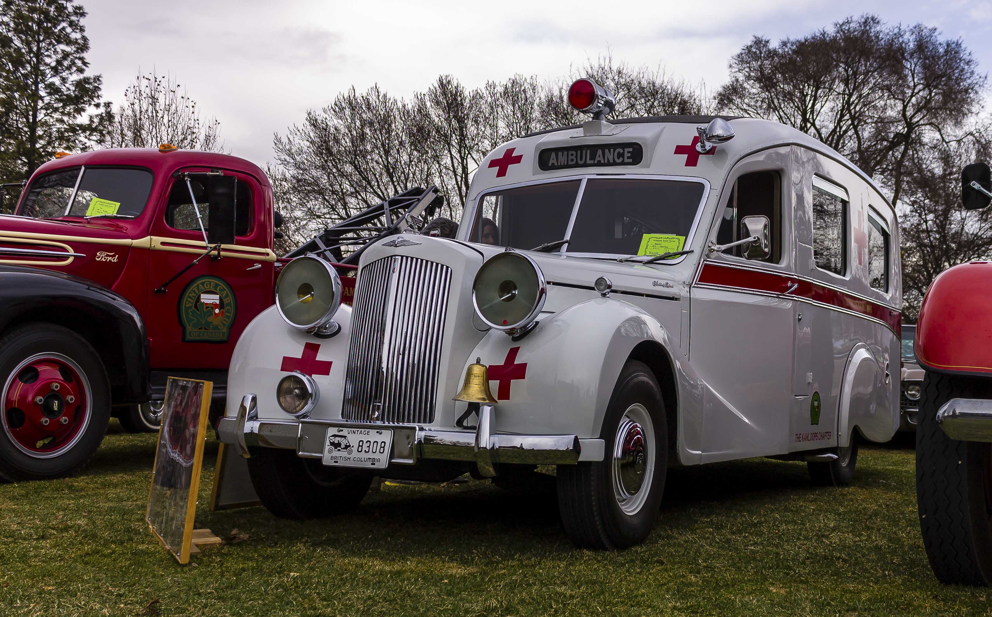 Vintage Ambulance - ©Tamara Isaac