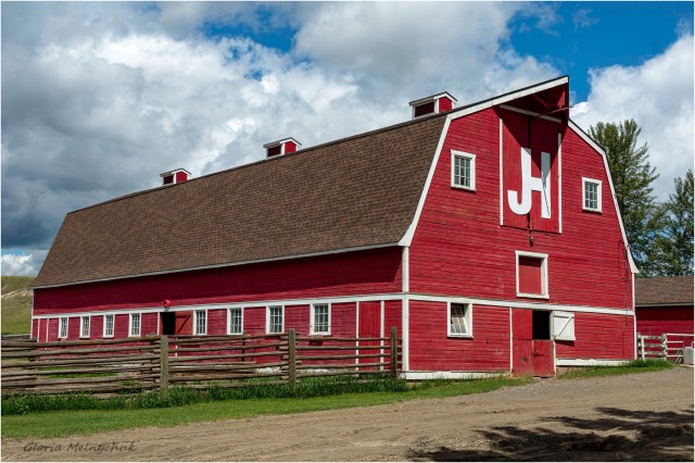 15 Architecture - Gloria Melnychuk