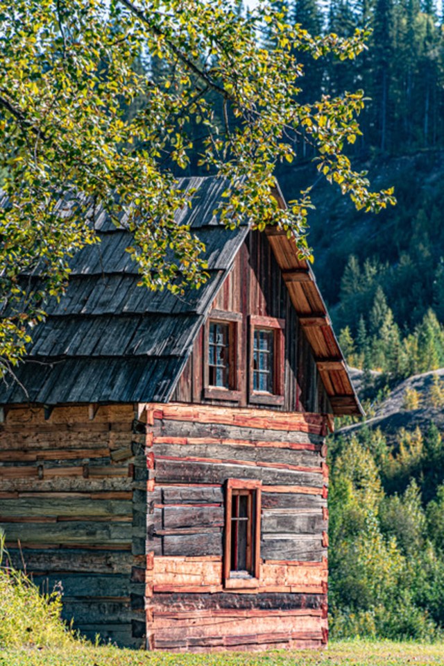 Cabin at Quesnel Forks-0373-Pamela Faiers