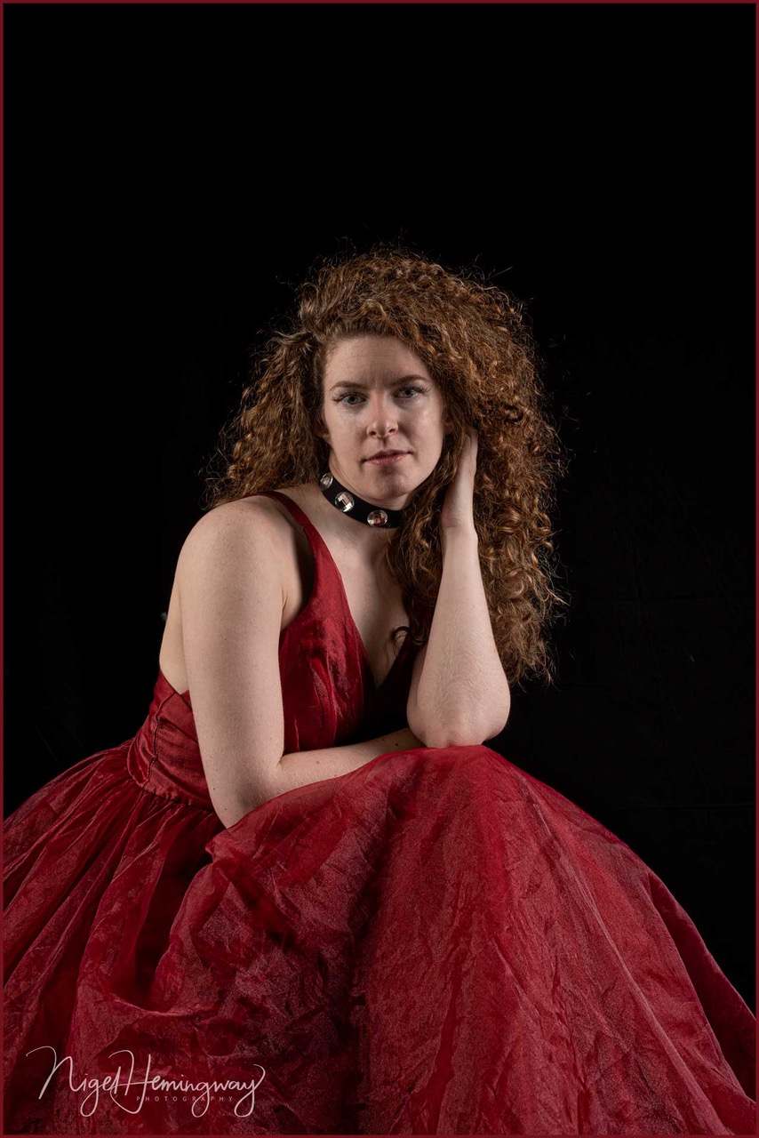 Lady-in-Red-0809 Nigel Hemingway